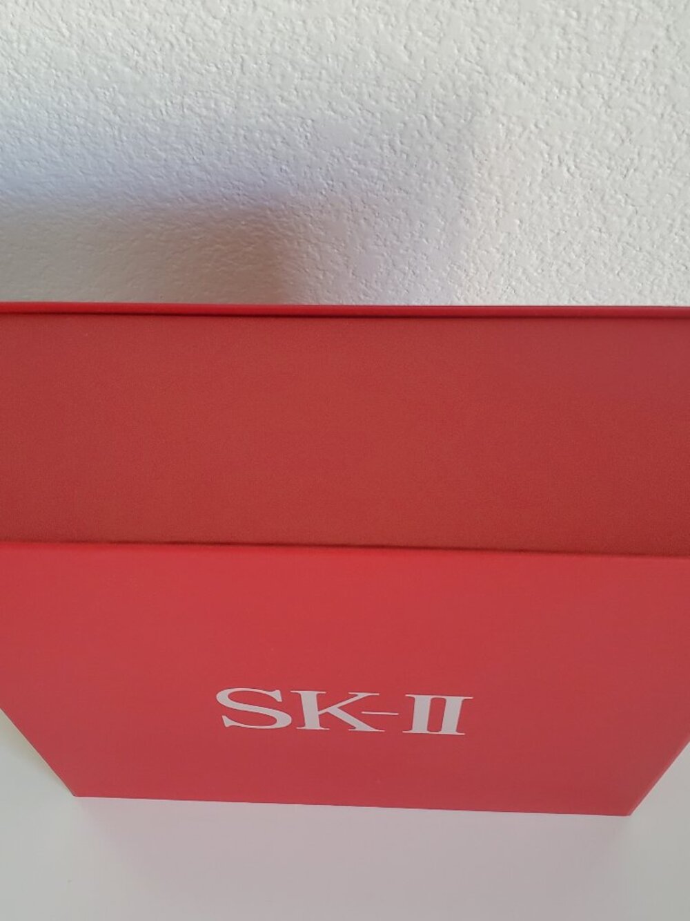 SK-II *EMPTY* Red Gift Box - Picture 6 of 7